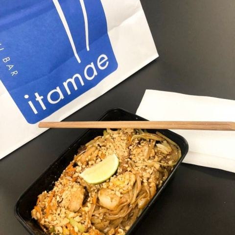 Pad thai med scampi – Photo from Itamae Thai Style by Ida B. (05/11/2018)